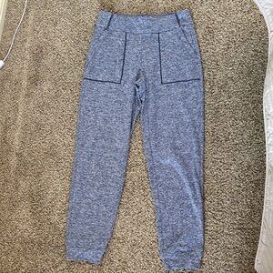 athleta GIRL joggers 💙